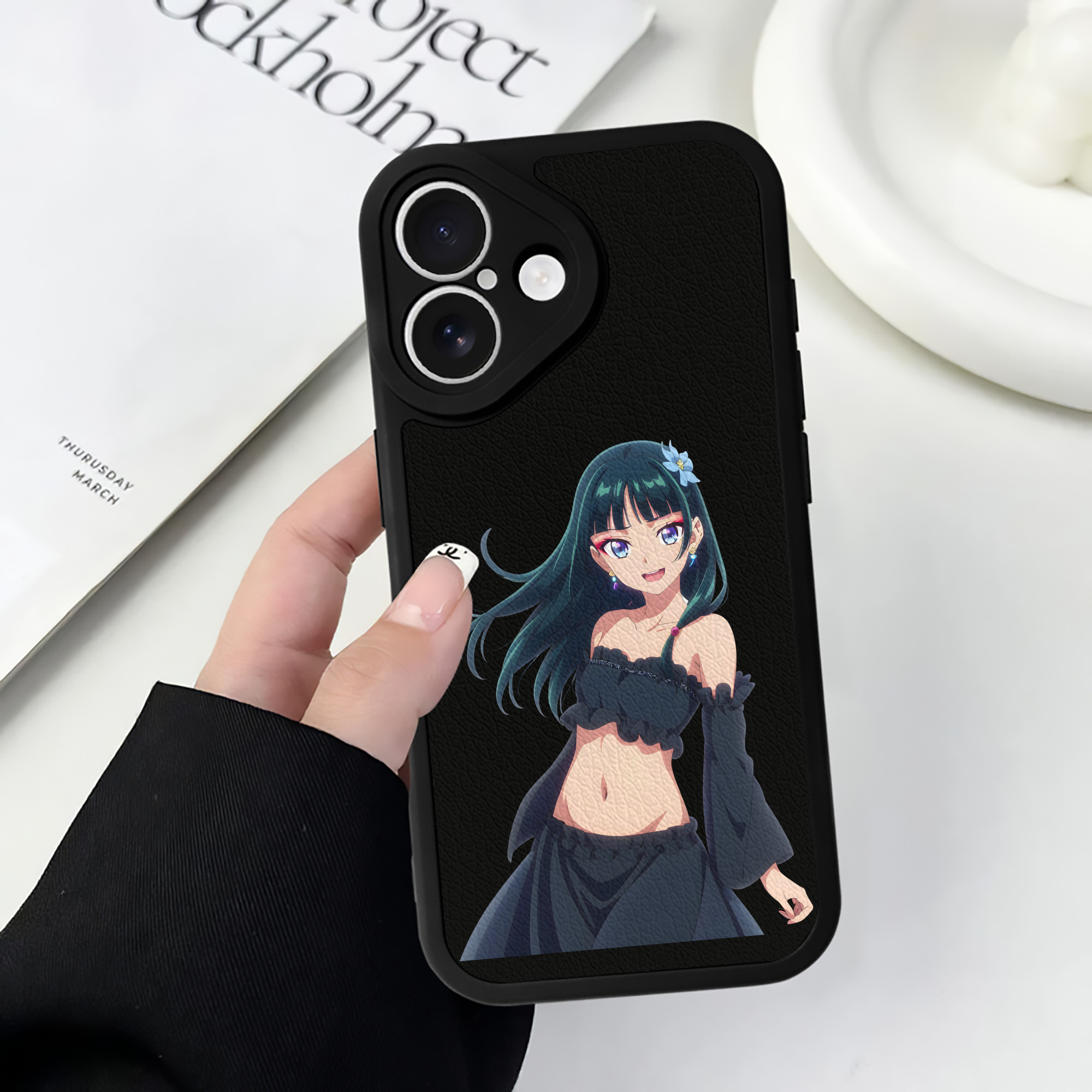 薬屋のひとりごと The Apothecary Diaries 【iPhone 16シリーズ対応】シリコンスマホケース（レザー調） 材質：シリコン